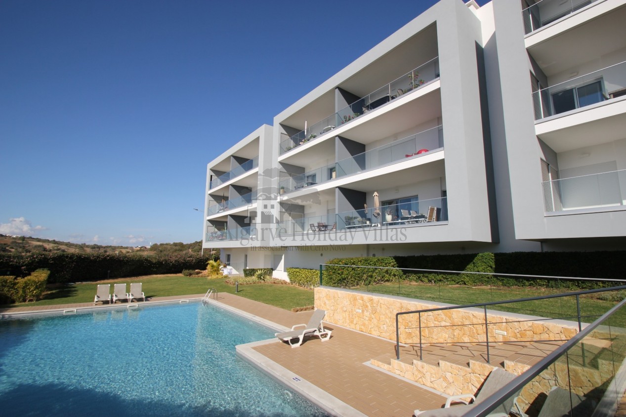 Beautiful, spacious, new 3 bed, 2 bath apt with large balcony, A/C, few minutes from beach and town